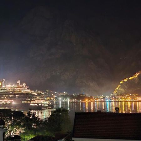Apartment Vujosevic D&D Kotor Exterior foto